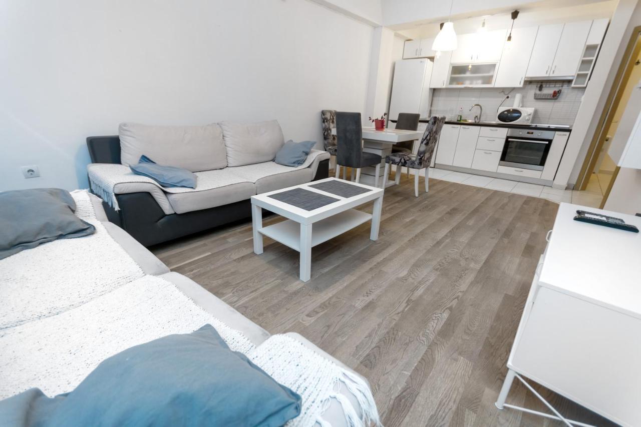 One Bedroom Apartment With Private Parking Skopje Luaran gambar